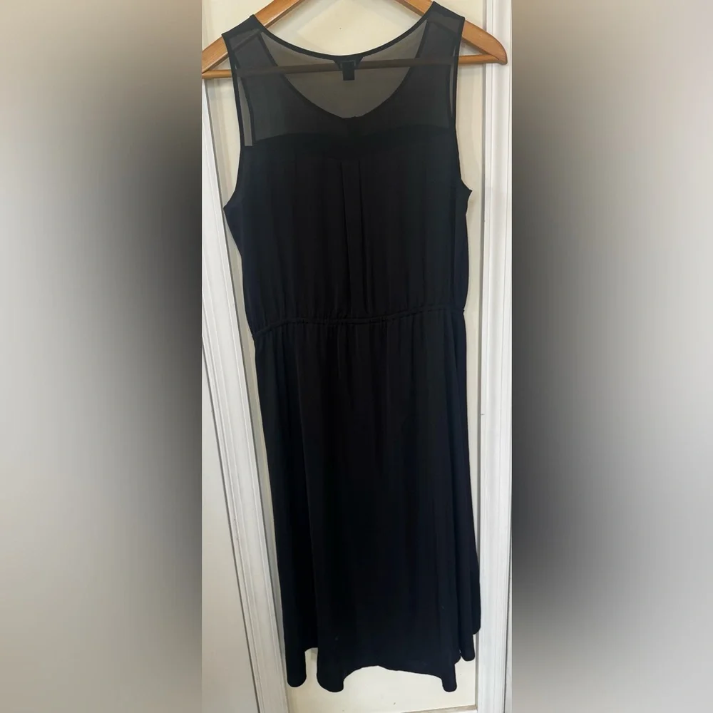 Ann Taylor Black Sleeveless Button-Front High/Low Midi Dress